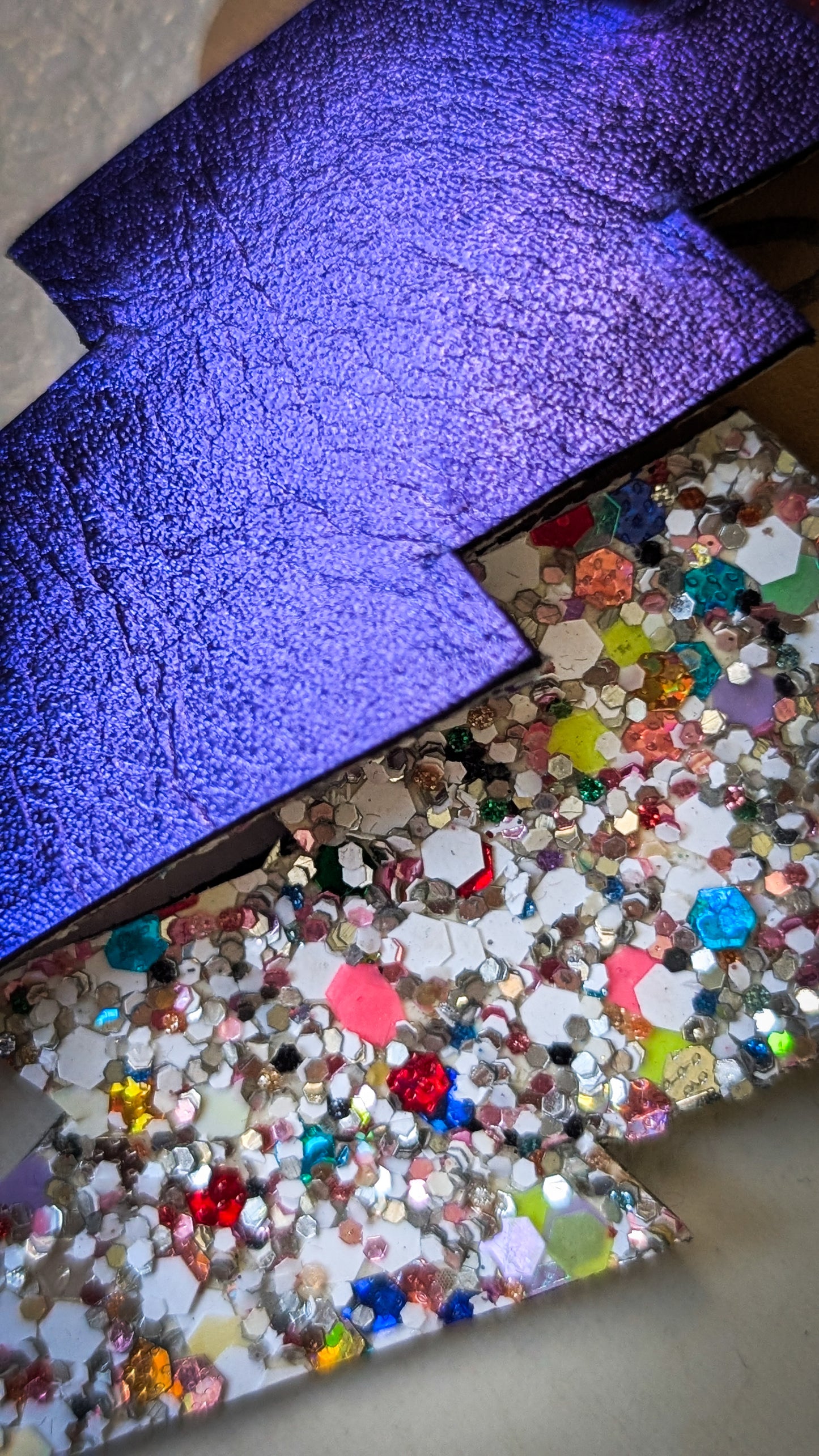 Flash Confettis POP 💜❤️🤍